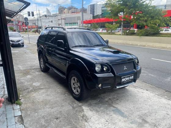 MITSUBISHI PAJERO SPORT 3.5 HPE 4X4 V6 24V GASOLINA 4P AUTOMÁTICO MITSUBISHI PAJERO SPORT 3.5 HPE 4X4 V6 24V GASOLINA 4P AUTOMÁTICO